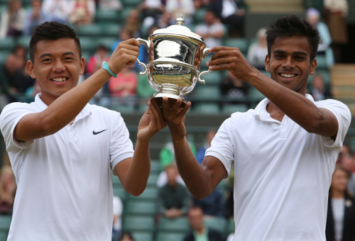 Nagal (right) with doubles teammate Nam Hoang Ly.